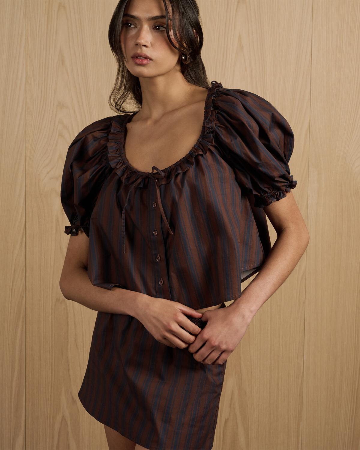 Brown/Navy