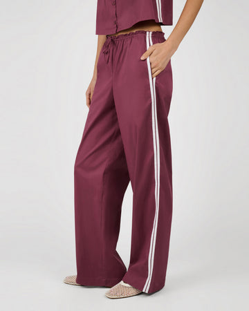 Plum/White