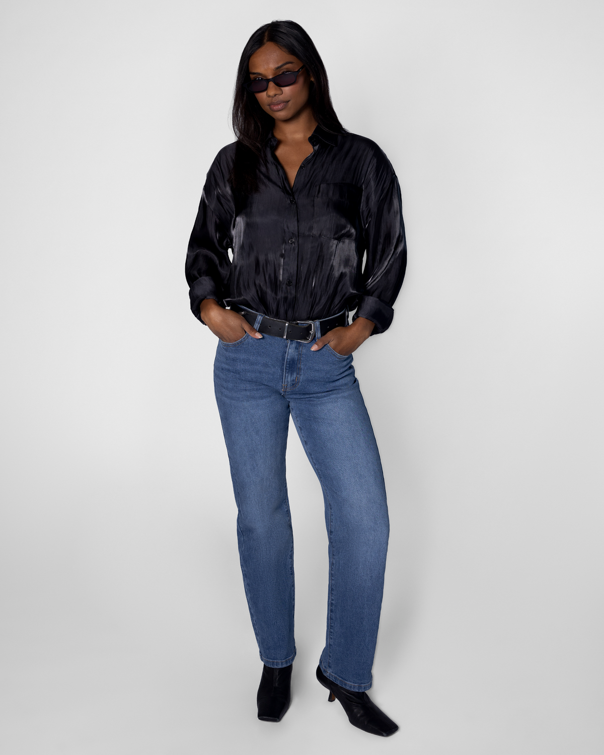 [Black] - Model