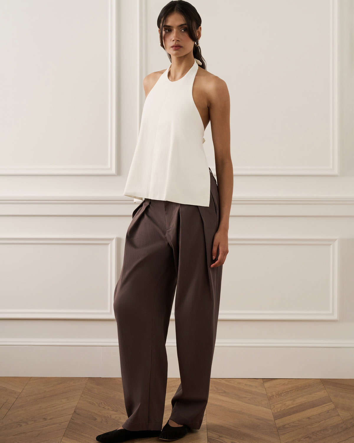 [White] - Model